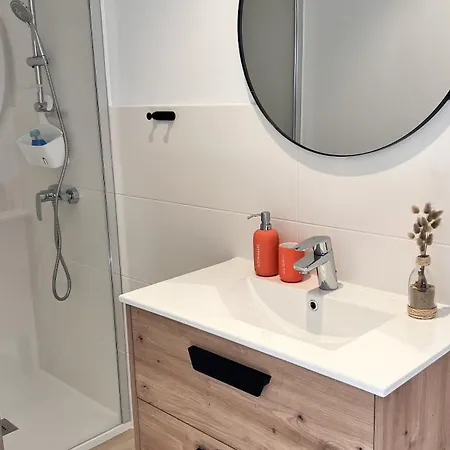 Calas De Costa Quebrada سوتو دي لا مارينا